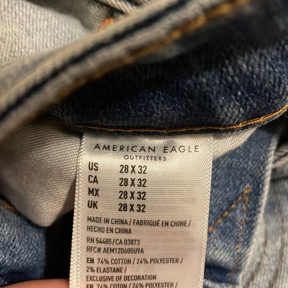 NWOT- Men’s American Eagle Jeans (28”) - Picture 2 of 3